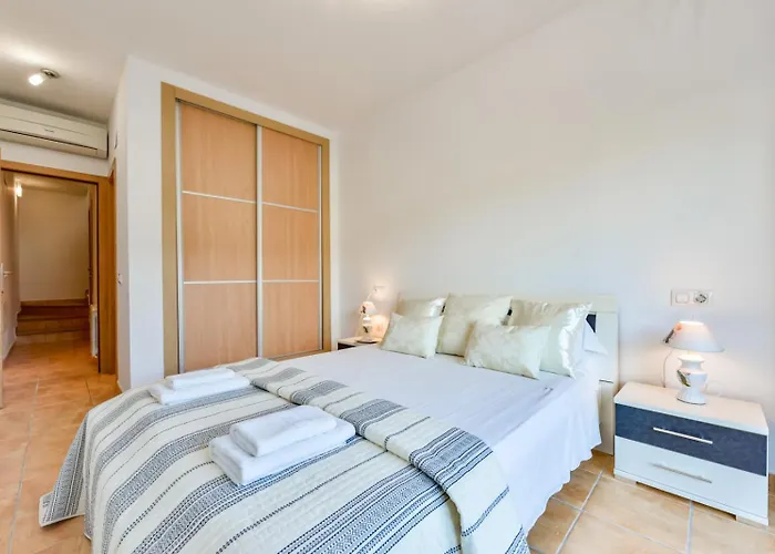 Villas Guzman - Grinev Calpe